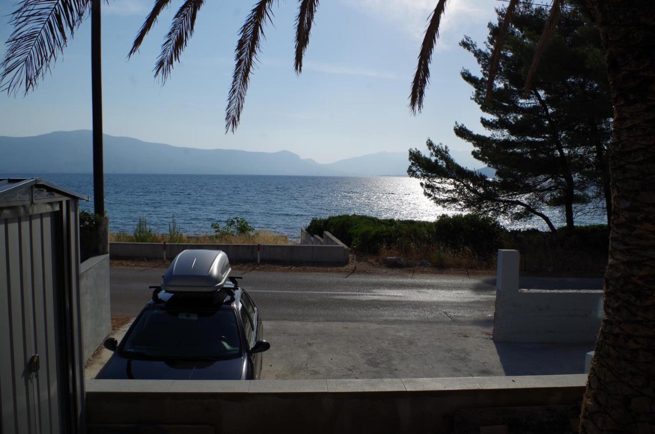 Apartments By The Sea Slatine, Ciovo - 14158 מראה חיצוני תמונה